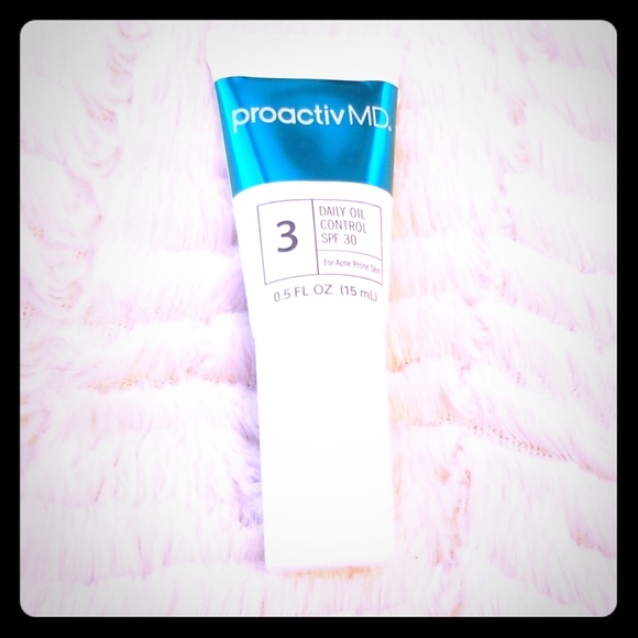 proactiv daily oil control spf 30